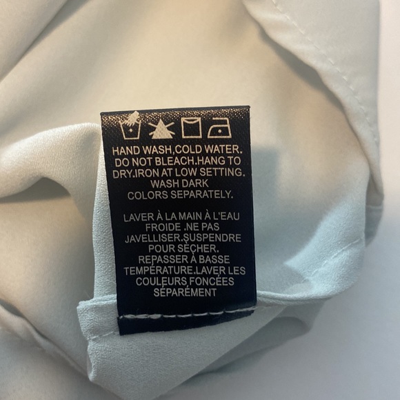 RW&CO Blouse, Size medium - Picture 6 of 6